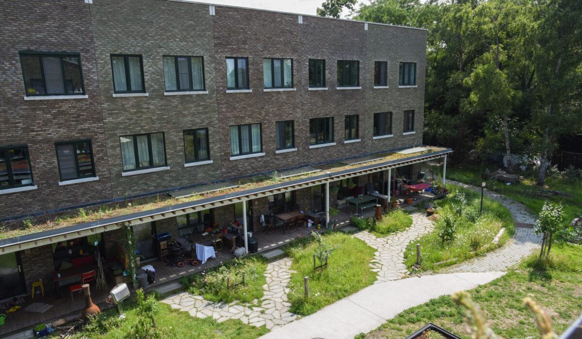 Cohousing Gentbrugge_Buitenaanleg overzicht site 02